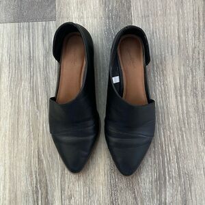 Women's Wenda Faux Leather Cut-Out Fashion Bootie - Universal Thread™ Black 8W